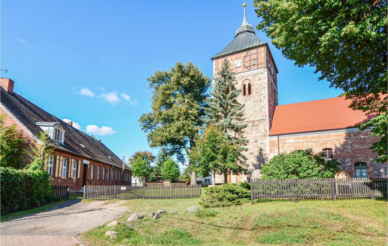 Lovely Home In Schorfheide With Wifi エクステリア 写真